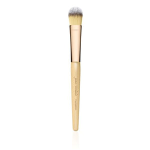 Brushes & Sponges 
- Foundation